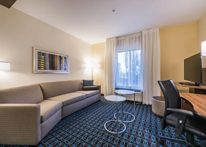 Hotel Fairfield By Marriott Star Valley 3*